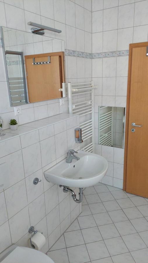 Neu! Ferienwohnung In Erfurt Eksteriør billede